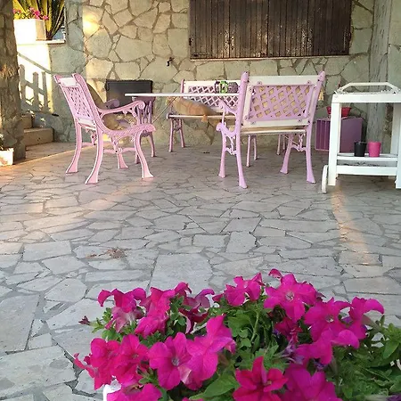 Patrizia Bed & Breakfast *